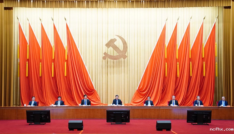 2月20日,党史学习教育动员大会在北京召开。中共中央总书记、国家主席、中央军委主席习近平出席会议并发表重要讲话。新华社记者 翟健岚 摄